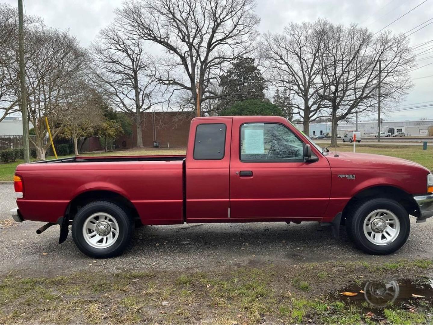 1999 Red /Gray Ford Ranger XL (1FTYR14C9XT) with an 2.5 4 Cylinder engine, 5 Speed Manual transmission, located at 5700 Curlew Drive, Norfolk, VA, 23502, (757) 455-6330, 36.841885, -76.209412 - -1999 Ford Ranger 5 Speed Manual 146k -2.5 4 cylinder extended cab -Runs and drives great -Clearcoat faded on front and hood -New state inspection -Ready for a new owner -VADLR - Photo#3